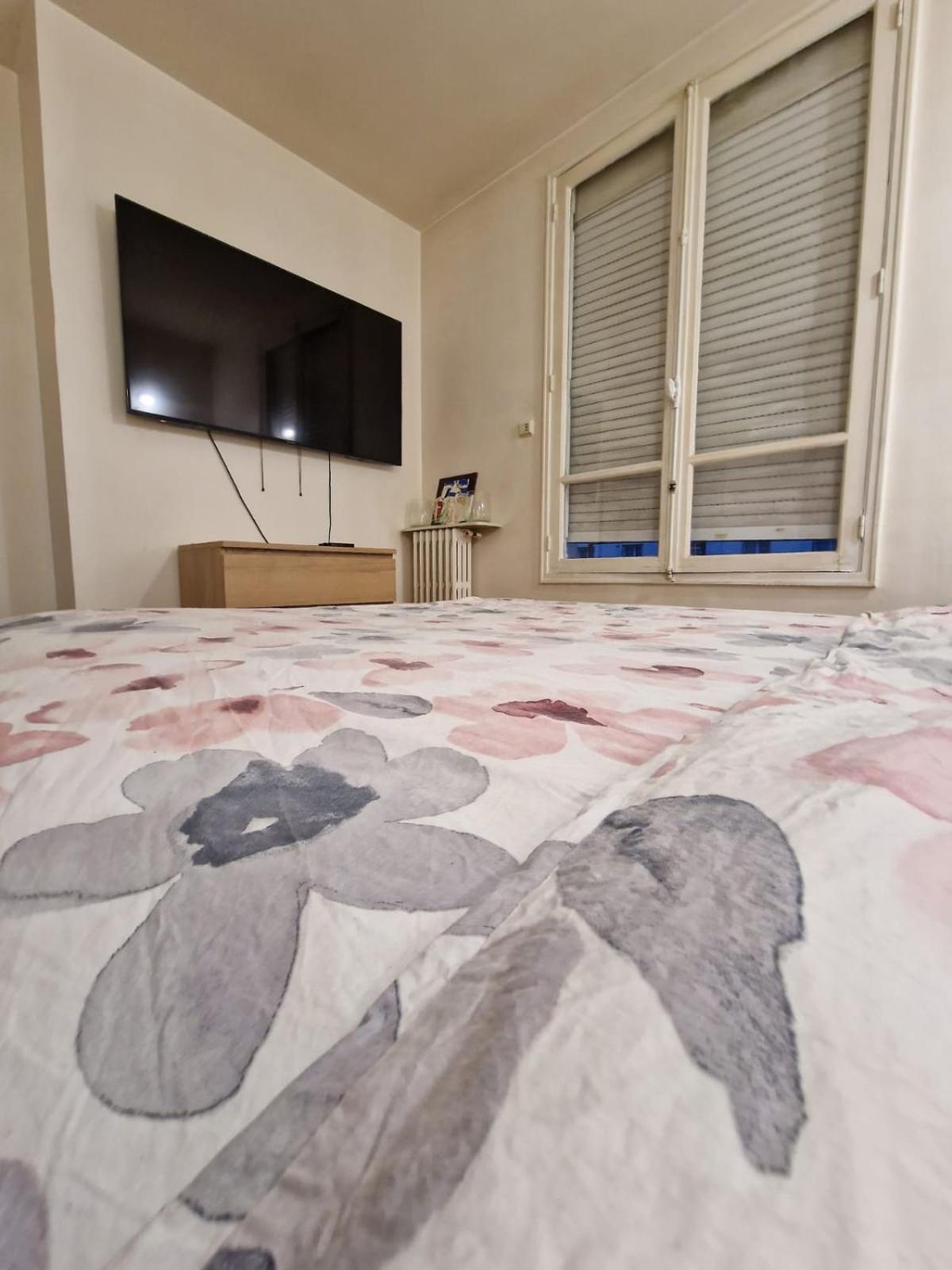 Magnifique 12 Apartment *