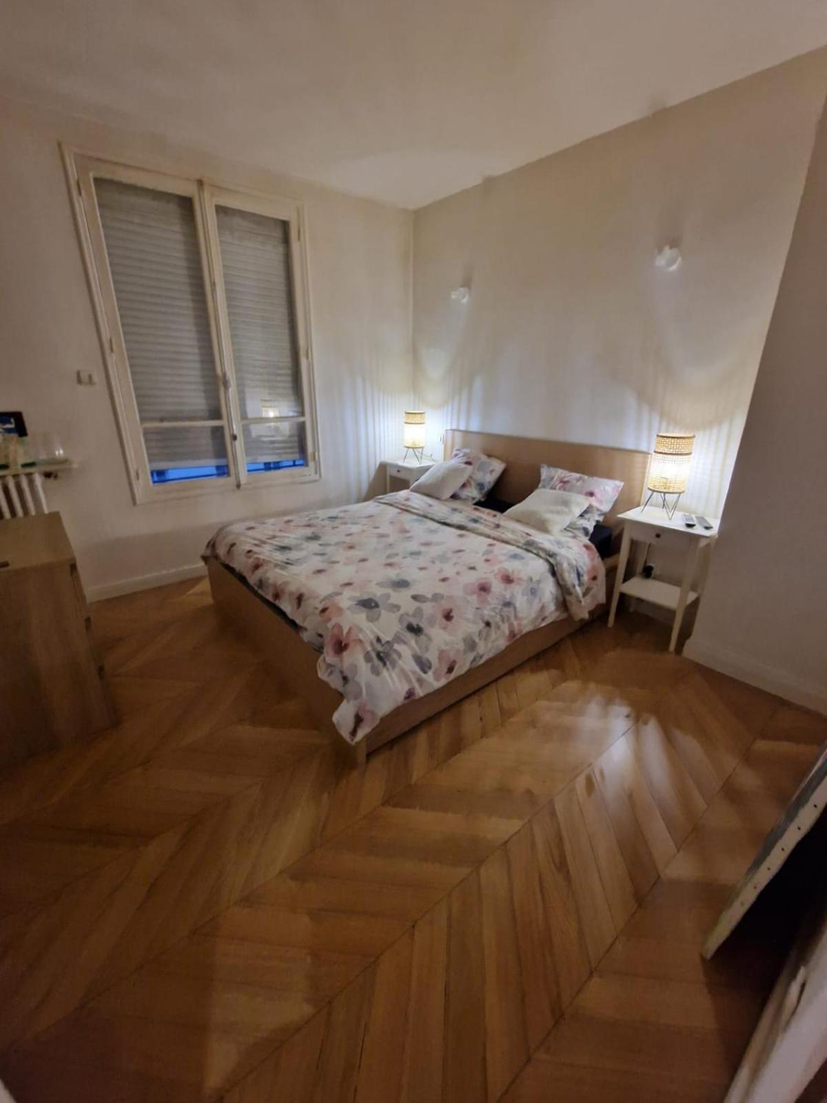 Apartment Magnifique 12 *